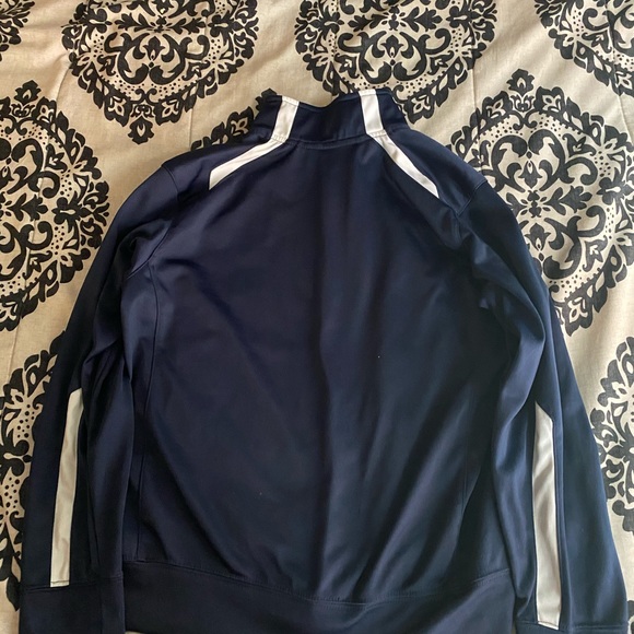 Nike jacket - Picture 2 of 3